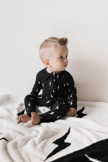 Bamboo Zip Pajamas | Midnight Lightning Bolt - Tenth &amp; Pine - pajamas - Newborn