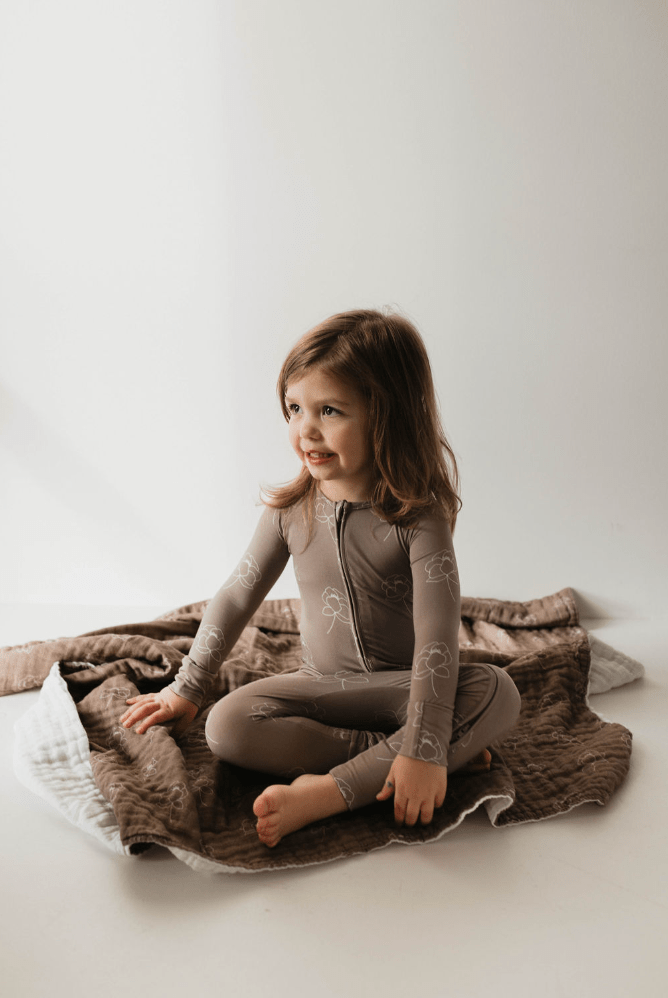 Bamboo Zip Pajamas | Sweet Dreams Floral - Tenth &amp; Pine - Newborn