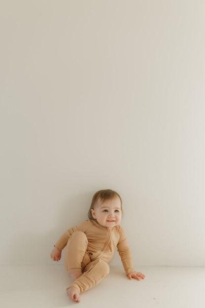 Bamboo Zip Pajamas | Tawny - Tenth & Pine - Zip Pajama - Newborn