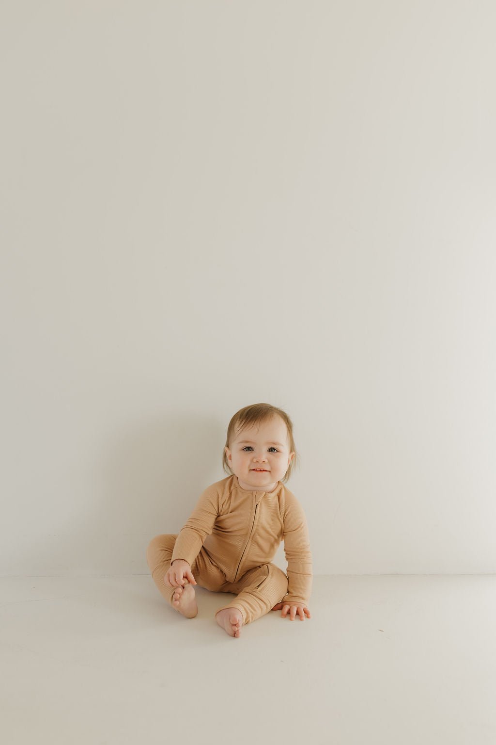 Bamboo Zip Pajamas | Tawny - Tenth & Pine - Zip Pajama - Newborn