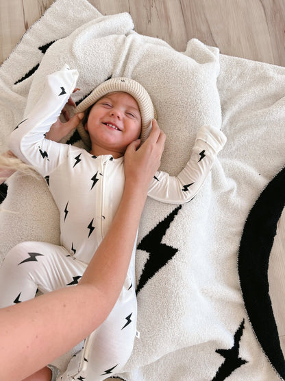 Bamboo Zip Pajamas | White &amp; Black Lightning Bolt - Tenth &amp; Pine - Newborn