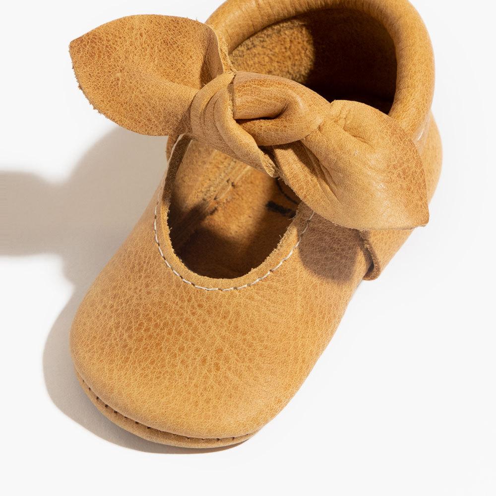 Beehive State Knotted Bow Baby Shoe - Tenth &amp; Pine - Knotted Bow Mocc - Soft Sole - Newborn