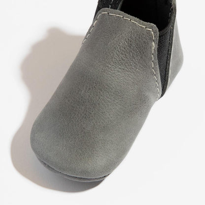 Blue Spruce Chelsea Boot Baby Shoe - Tenth &amp; Pine - Chelsea Boot - Soft Sole - Newborn