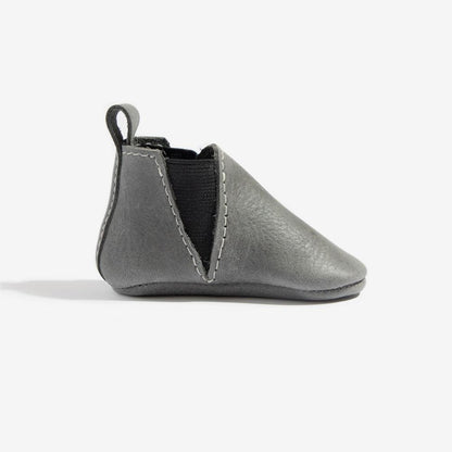 Blue Spruce Chelsea Boot Baby Shoe - Tenth &amp; Pine - Chelsea Boot - Soft Sole - Newborn