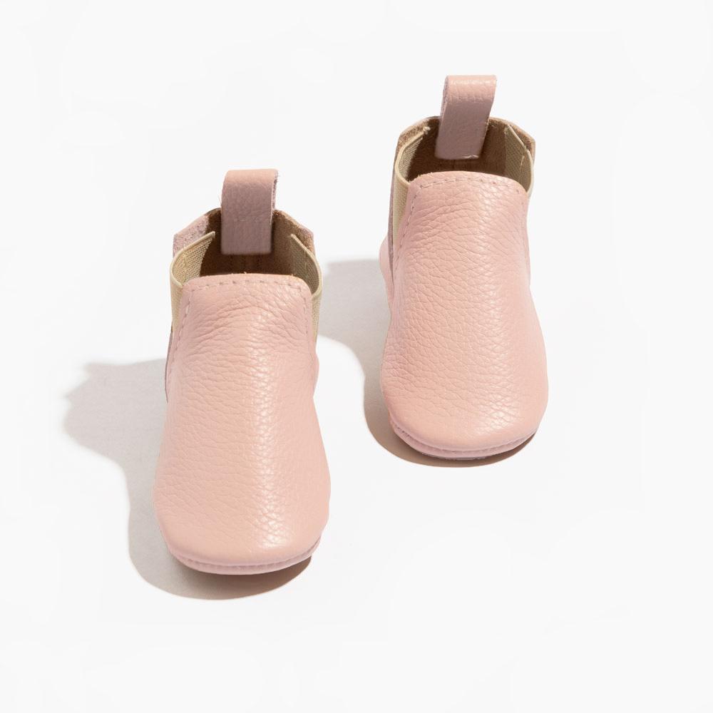 Blush Chelsea Boot Baby Shoe - Tenth &amp; Pine - Chelsea Boot - Soft Sole - 1