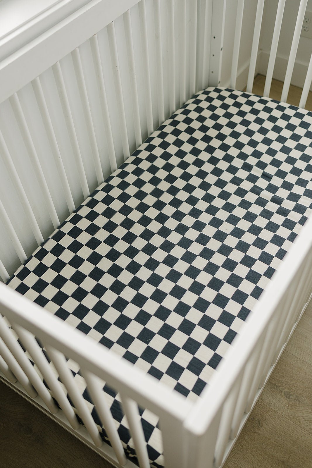 Charcoal Checkered Muslin Crib Sheet - Tenth &amp; Pine - 