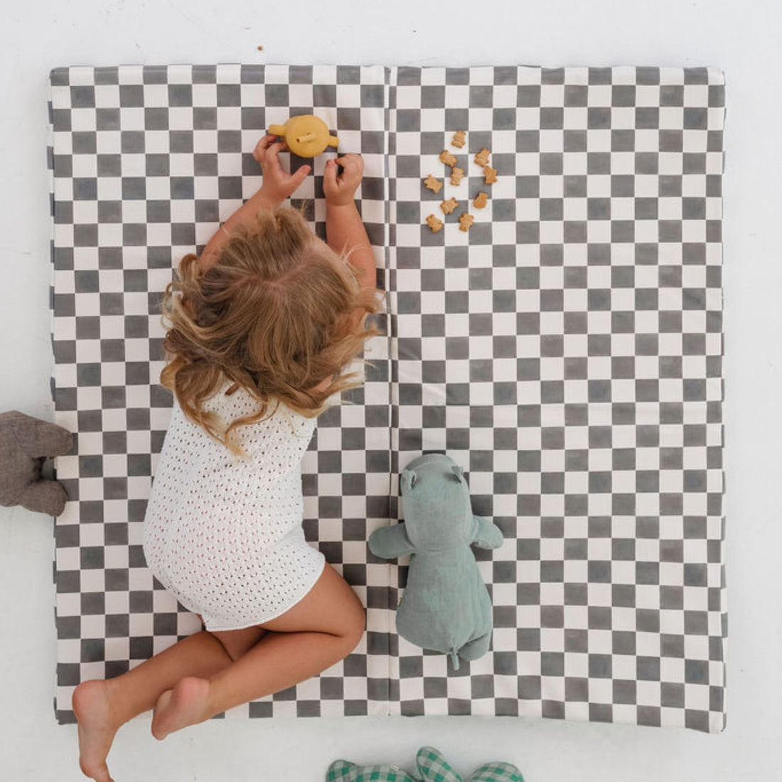 Checker Pepper Vegan Leather Mat - Tenth &amp; Pine - Vegan Leather Padded Mat - Standard