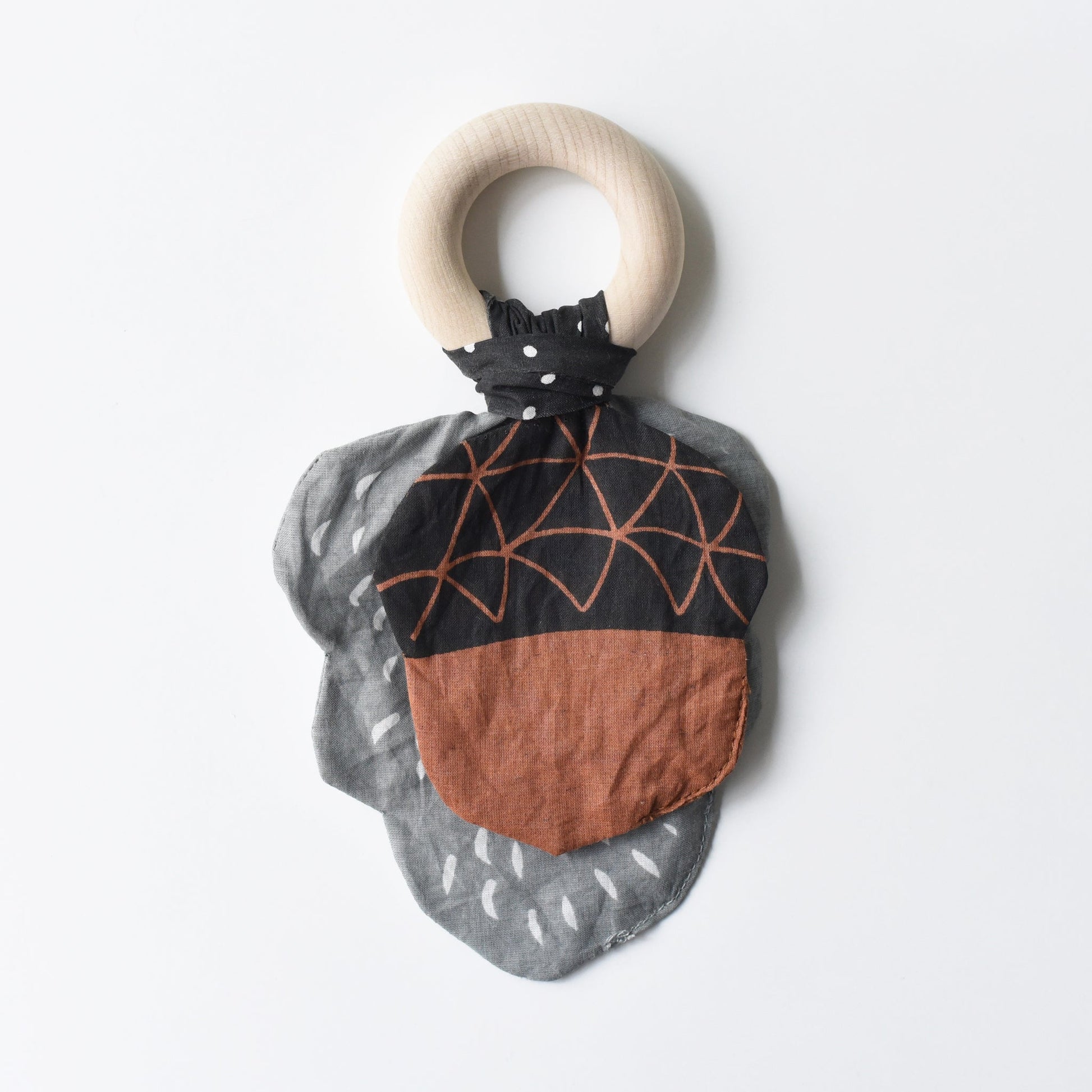 Crinkle Teether - Acorn - Tenth & Pine - Baby & Toddler - 