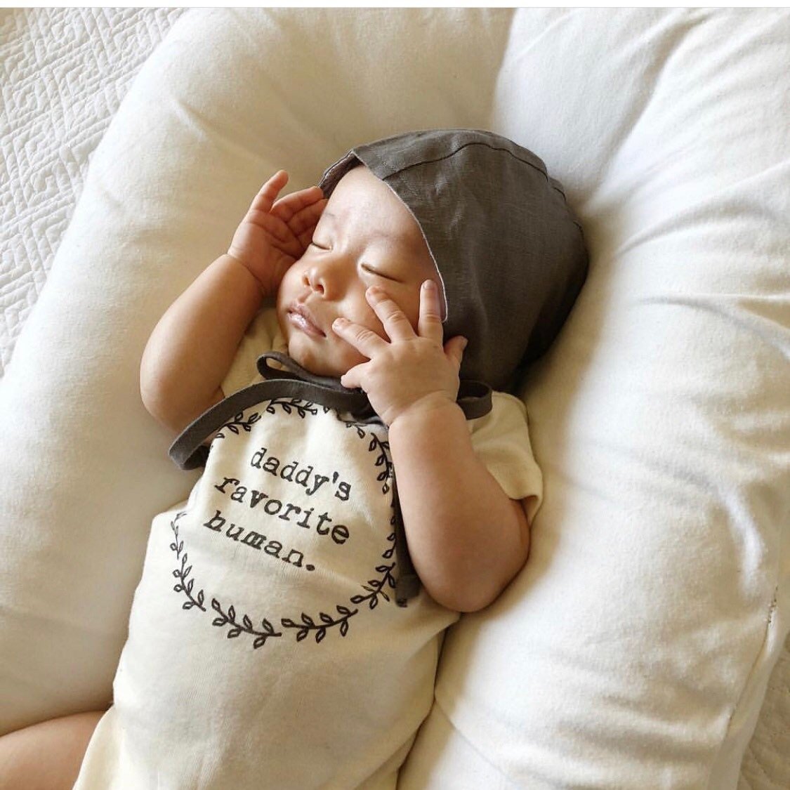 Daddy's Favorite Human Onesie®, Baby, Girl, Boy, Infant, Toddler, Newborn, Organic, Bodysuit, Outfit, One Piece, Unisex,Gender Neutral,Words - Tenth & Pine - Bodysuits - 0 - 3 months