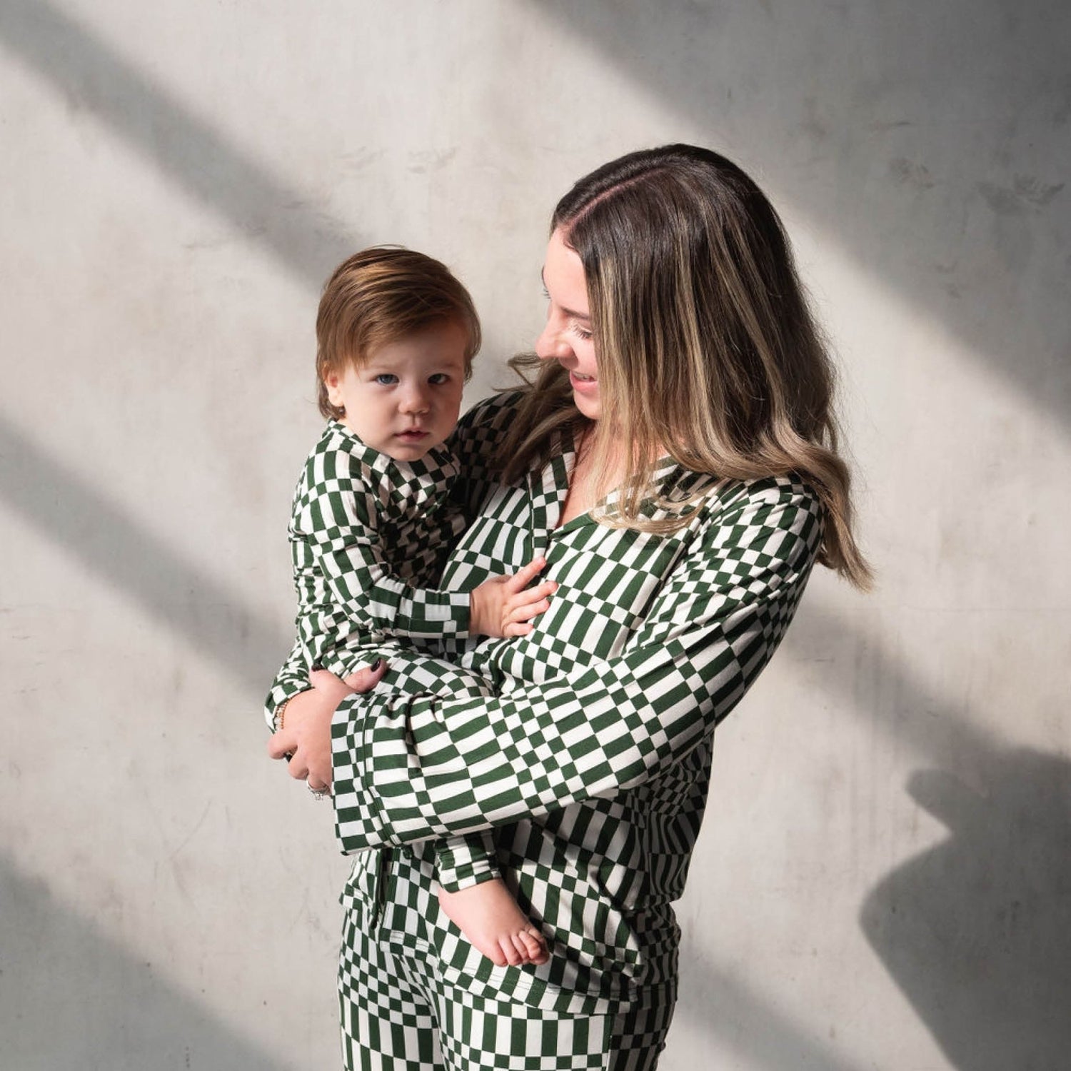 Everyday Check | Bamboo Zip Romper (Green Check) - Tenth &amp; Pine - Apparel - Newborn