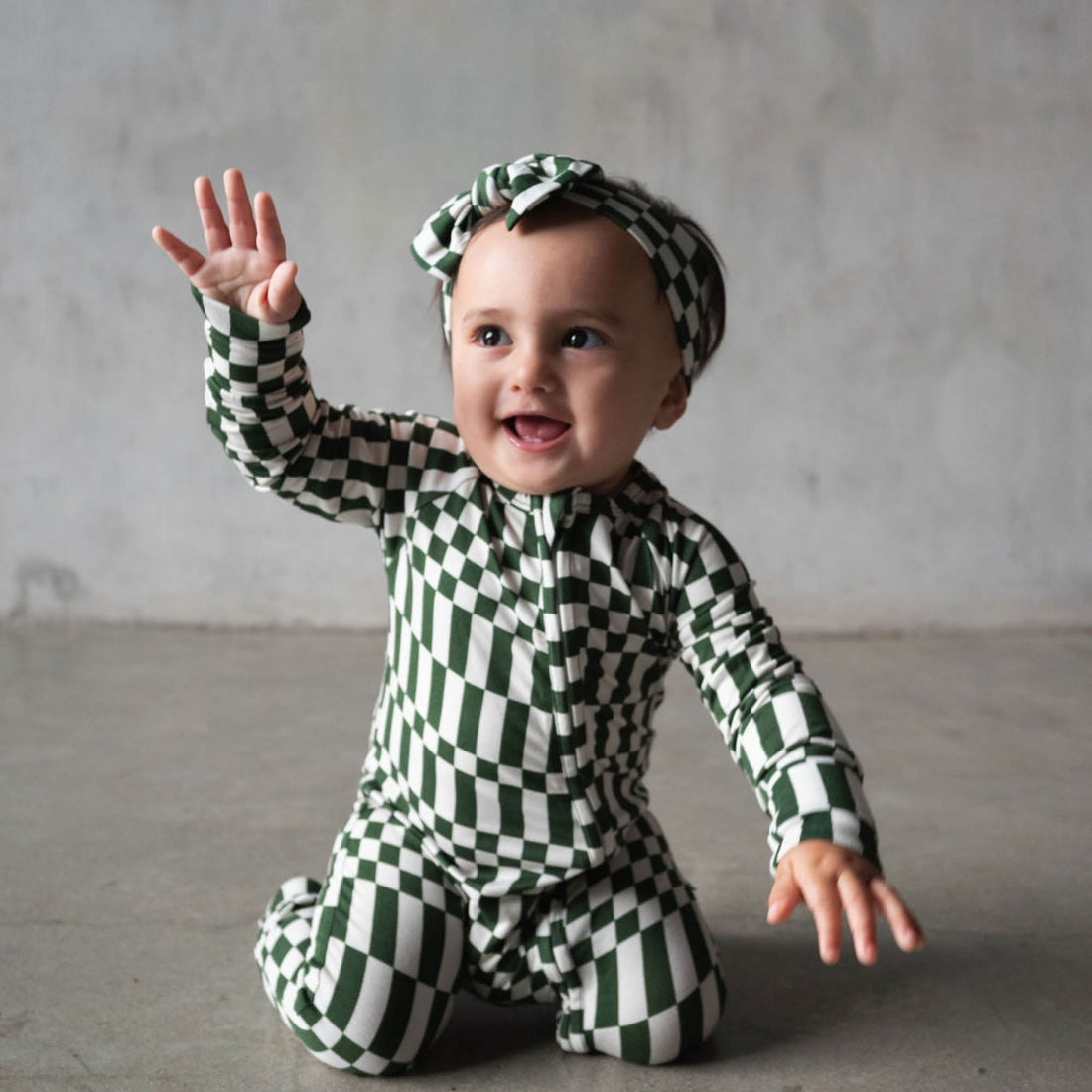 Everyday Check | Bamboo Zip Romper (Green Check) - Tenth &amp; Pine - Apparel - Newborn