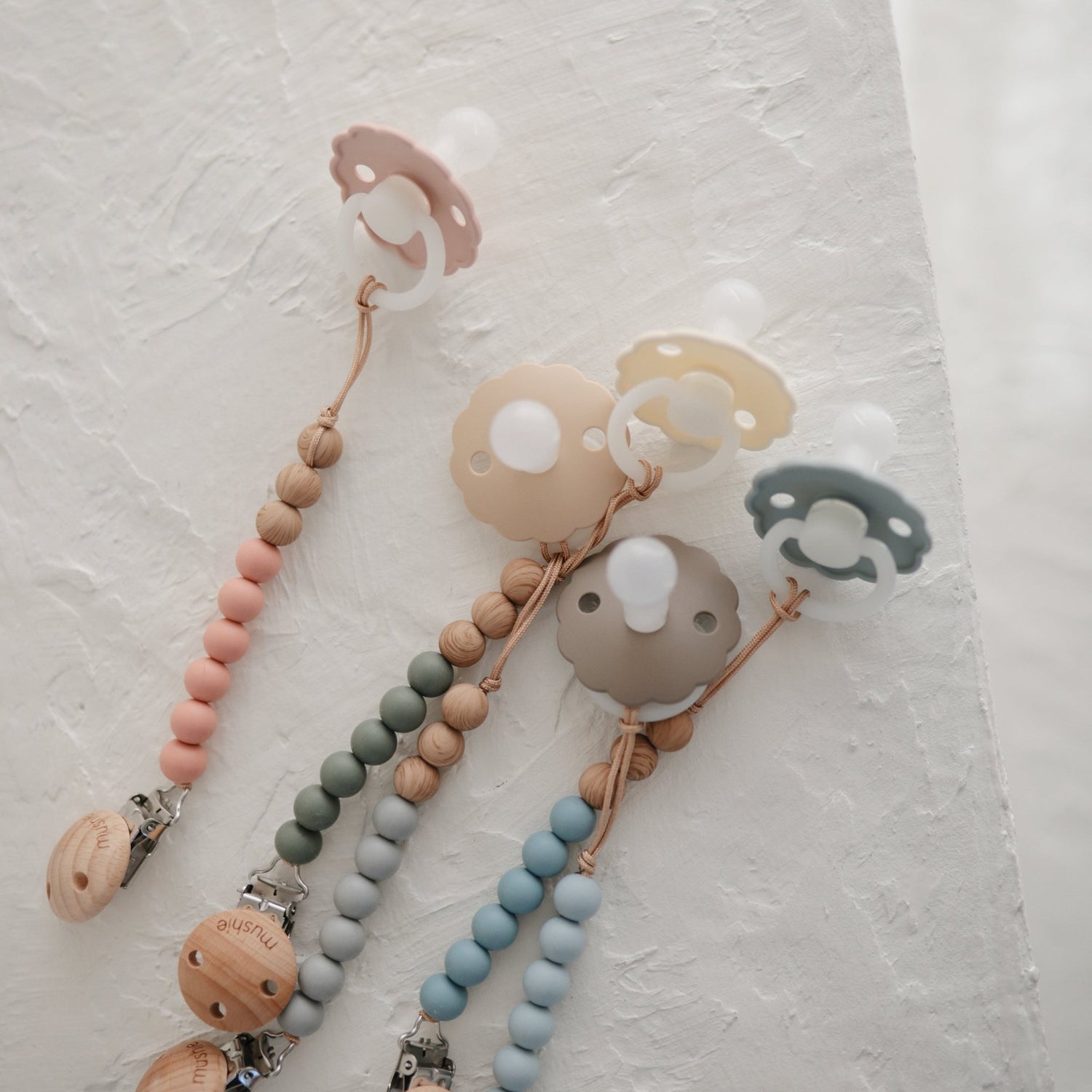 FRIGG Daisy Night Silicone Pacifier 2 - Pack - Tenth &amp; Pine - FRIGG PACIFIERS - 6 - 18 months - Portobello/Croissant