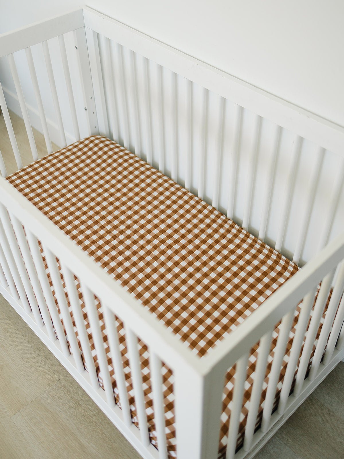 Gingham Muslin Crib Sheet - Tenth &amp; Pine - 