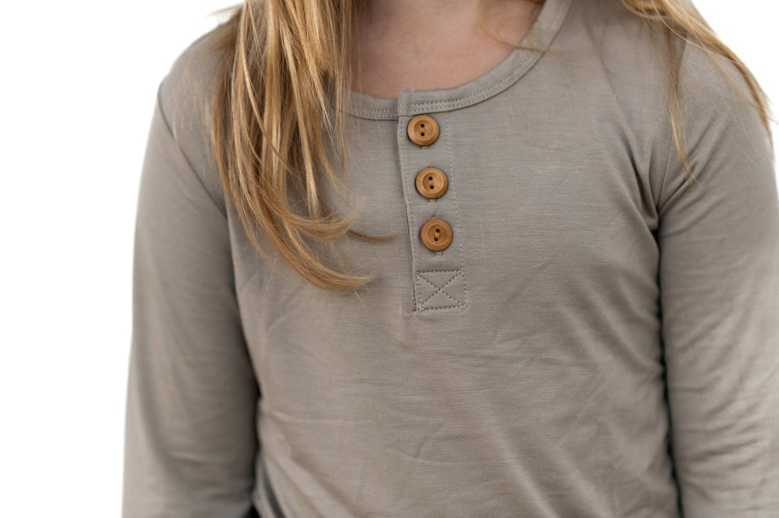 HENLEY LONG SLEEVE - Mushroom - Tenth & Pine - henley long sleeve - 0/6m