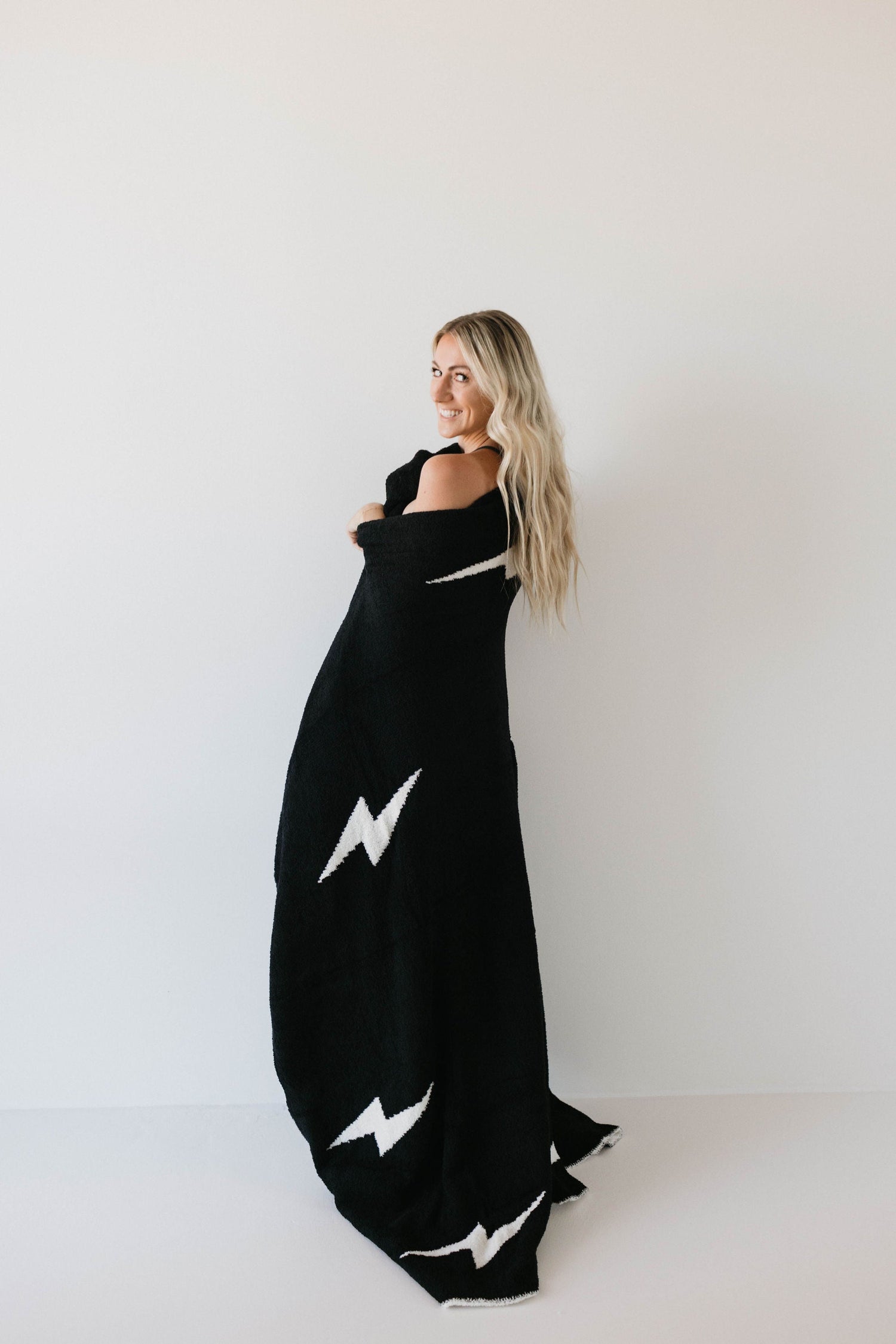 Plush Blanket | Black &amp; White Lightning Bolt