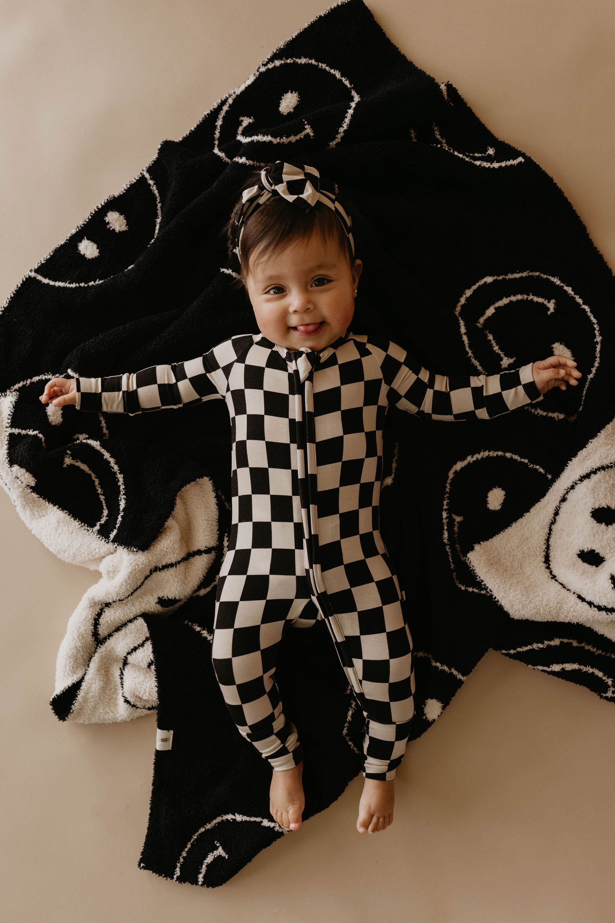 Plush Blanket  | Just Smile Black &amp; White