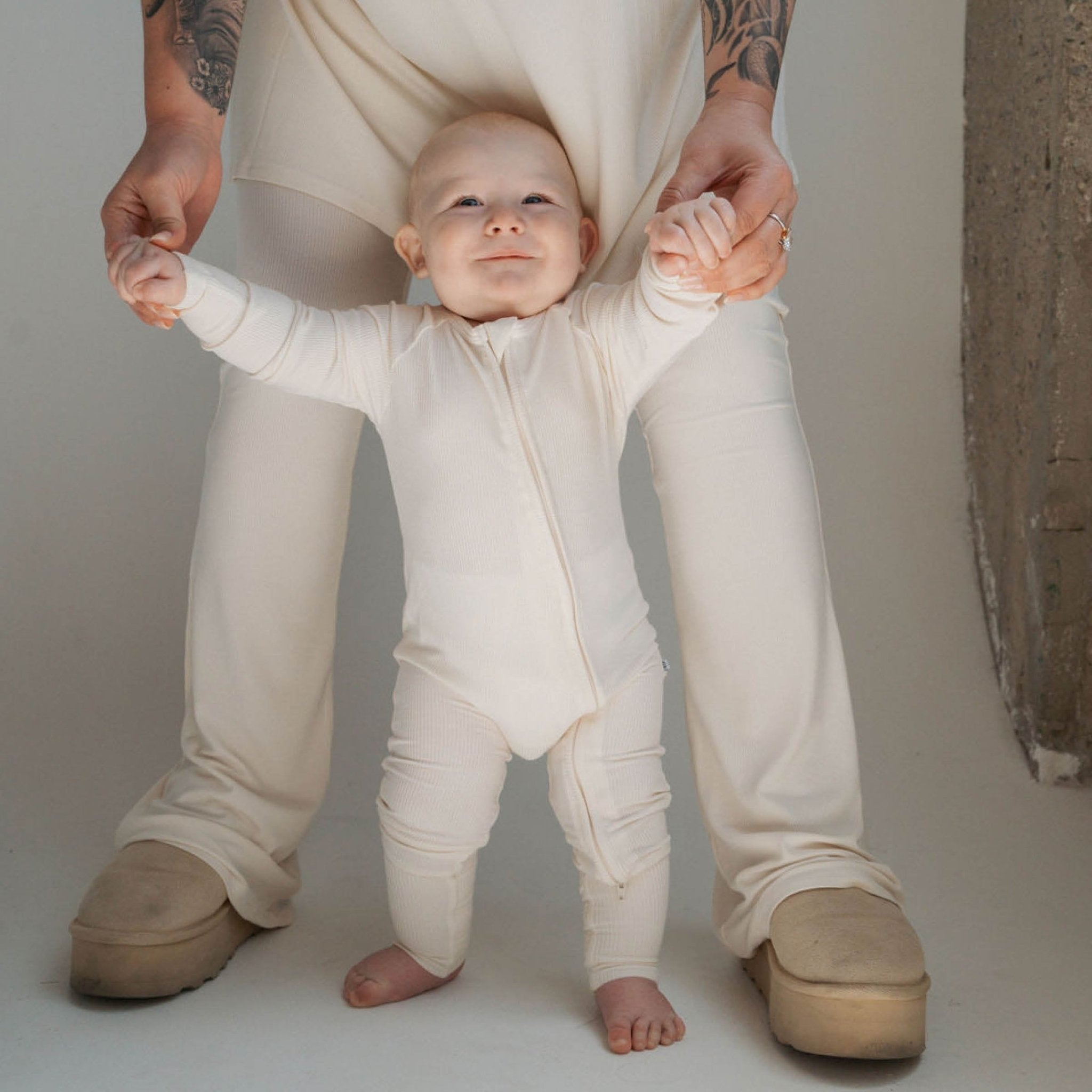 Ivory Ribbed | Bamboo Zip Romper - Tenth &amp; Pine - Apparel - Newborn