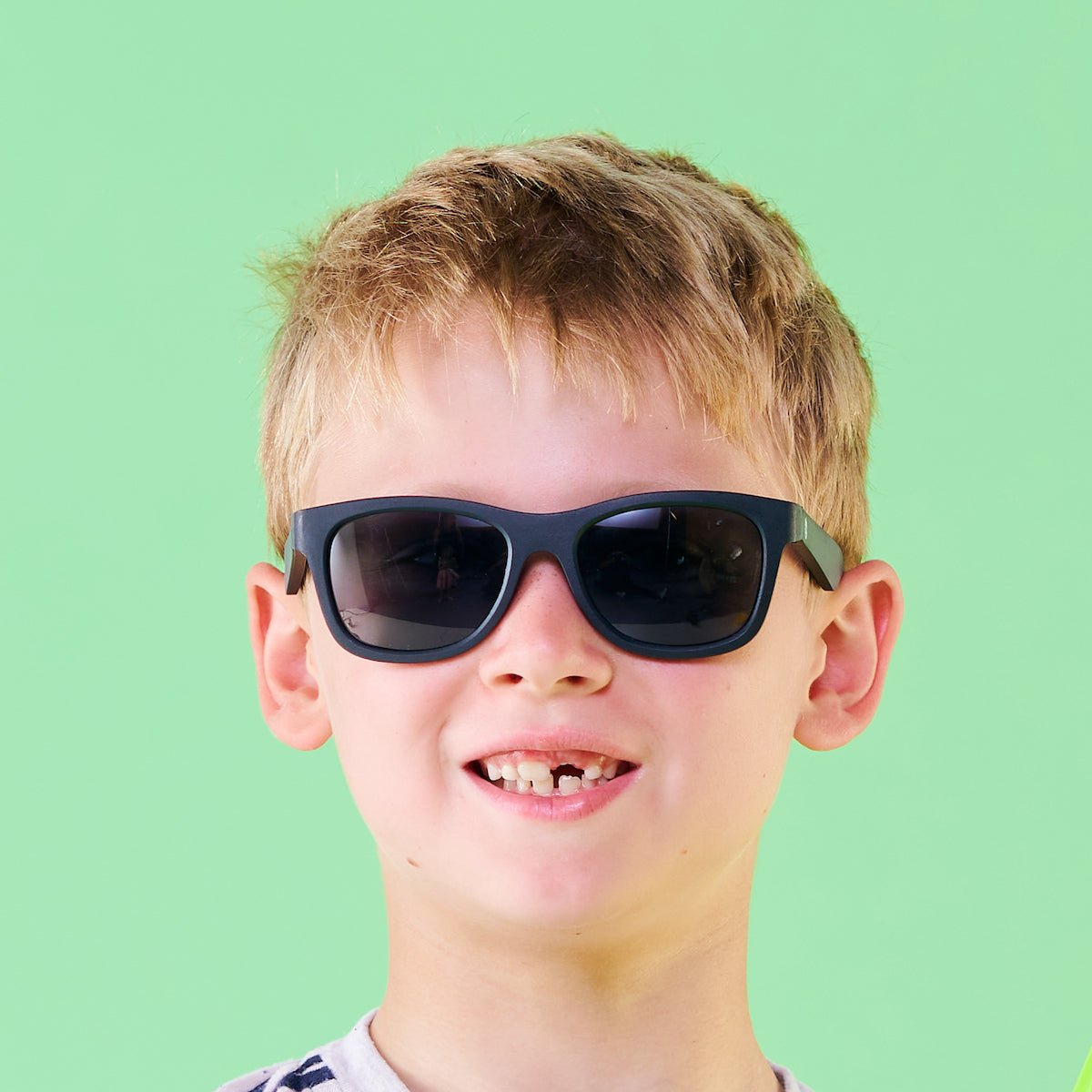 Jet Black Navigator - Tenth & Pine - Sunglasses - Ages 0 - 2 - Original Navigators - Babiators Sunglasses