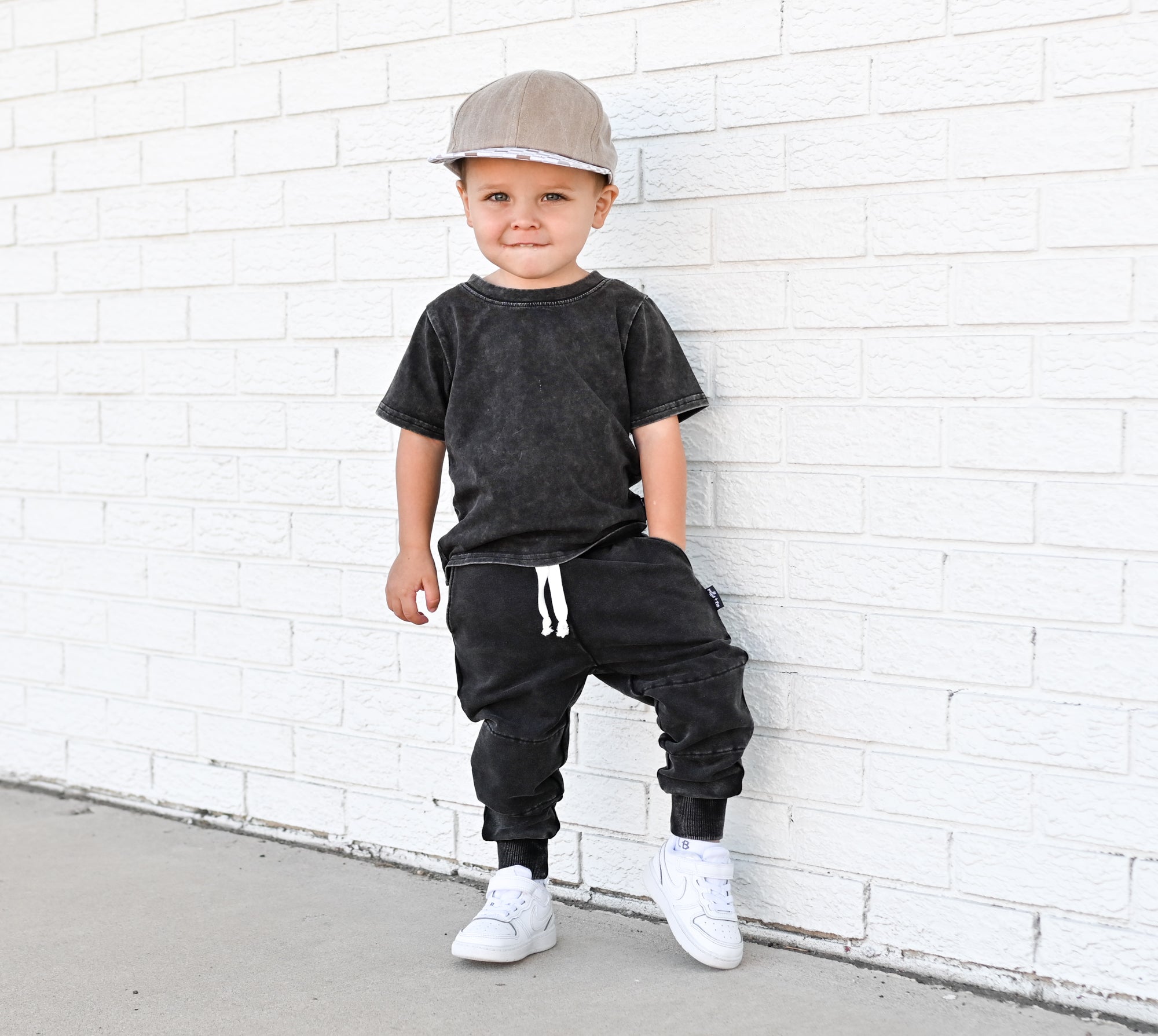 JOGGERS - Midnight Snow Wash French Terry - Tenth &amp; Pine - jogger pants - 0/6M