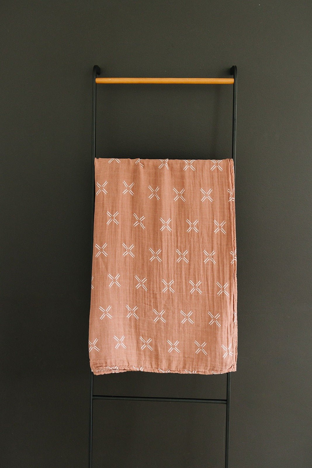 Just Peachy Muslin Swaddle Blanket - Tenth &amp; Pine - 