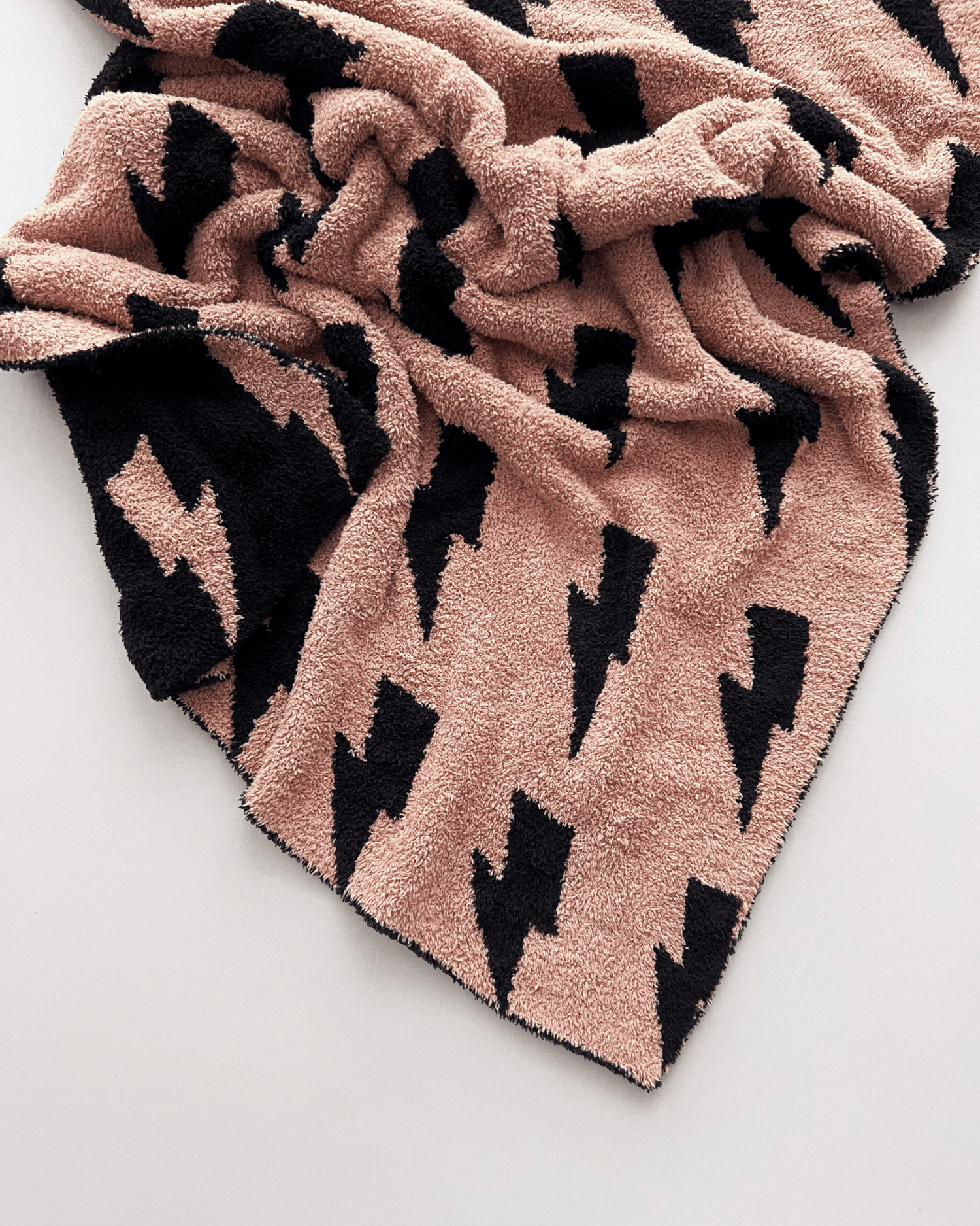 Lightning Bolt Fuzzy Blanket | Mocha - Tenth &amp; Pine - Plush Blanket - 