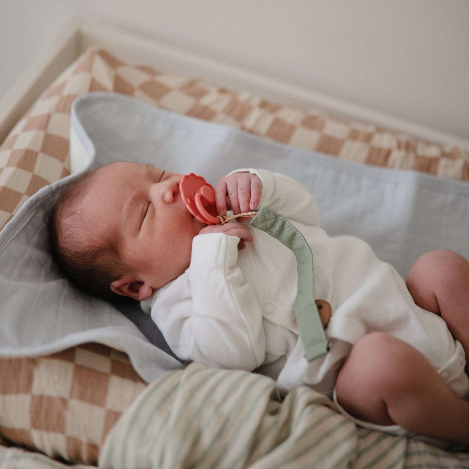 Linen Pacifier Clip 2 - Pack - Tenth &amp; Pine - Pacifier Clip - Blush/Cream