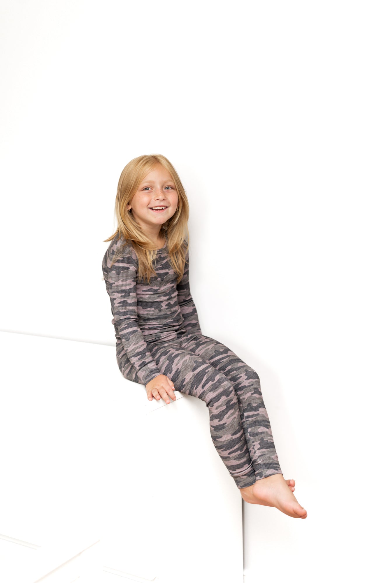 LONG SLEEVE 2 PIECE SETS - Chris Camo Ribbed - Tenth &amp; Pine - Bamboo 2 Piece PJ - RIB - 12/18m