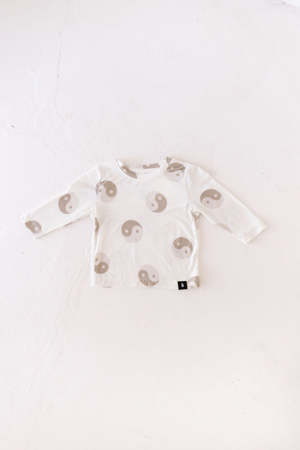 Long Sleeve Bamboo T-Shirt | Yin Yang - Tenth &amp; Pine - T-Shirt - 0 - 3 Months