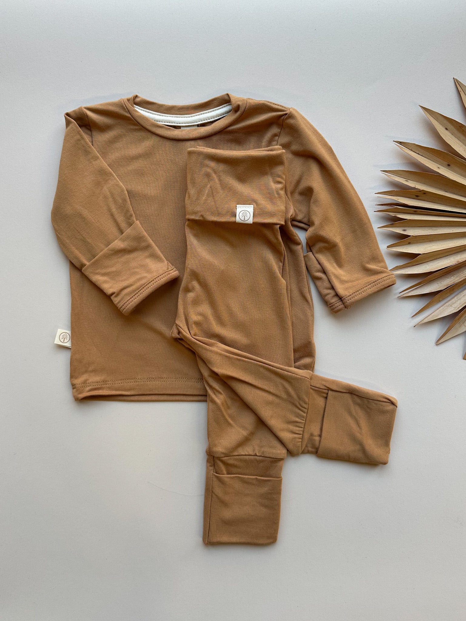 Long Sleeve Crew Neck T-Shirt and Leggings Outfit Set | Luxury Bamboo - Tenth &amp; Pine - Bamboo Matching Sets