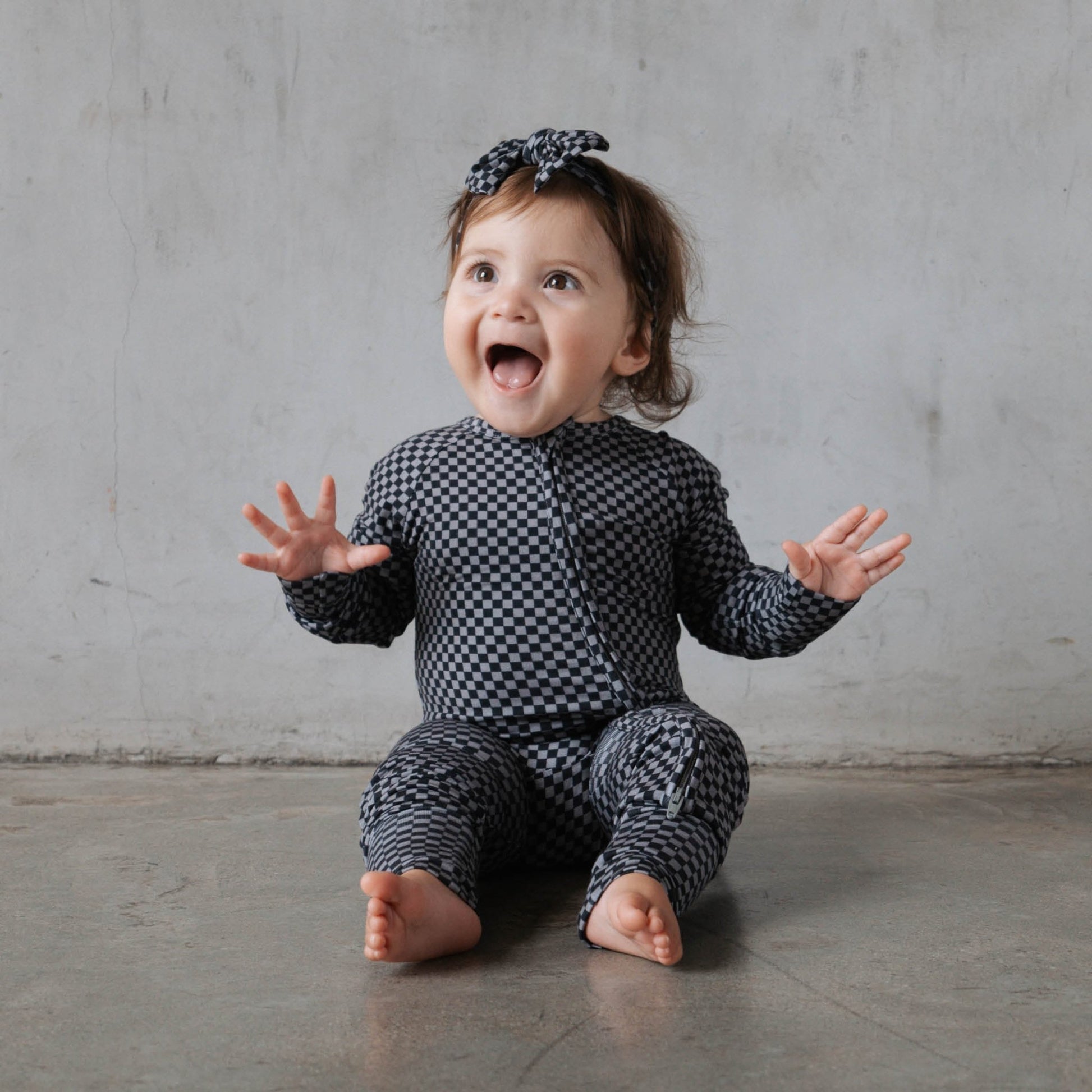 Midnight Checker | Bamboo Zip Romper - Tenth & Pine - Apparel - Newborn
