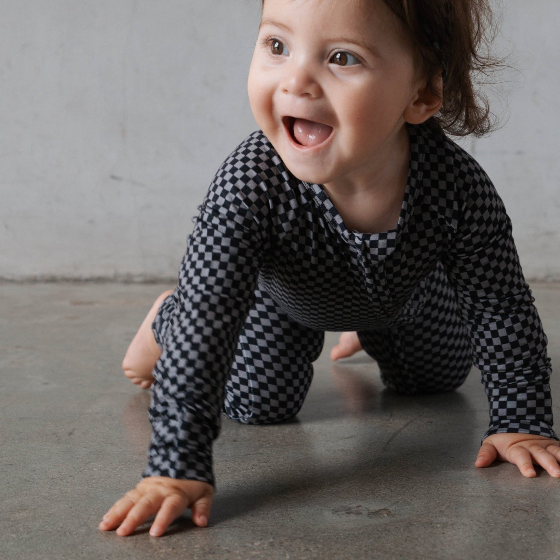 Midnight Checker | Bamboo Zip Romper - Tenth & Pine - Apparel - Newborn