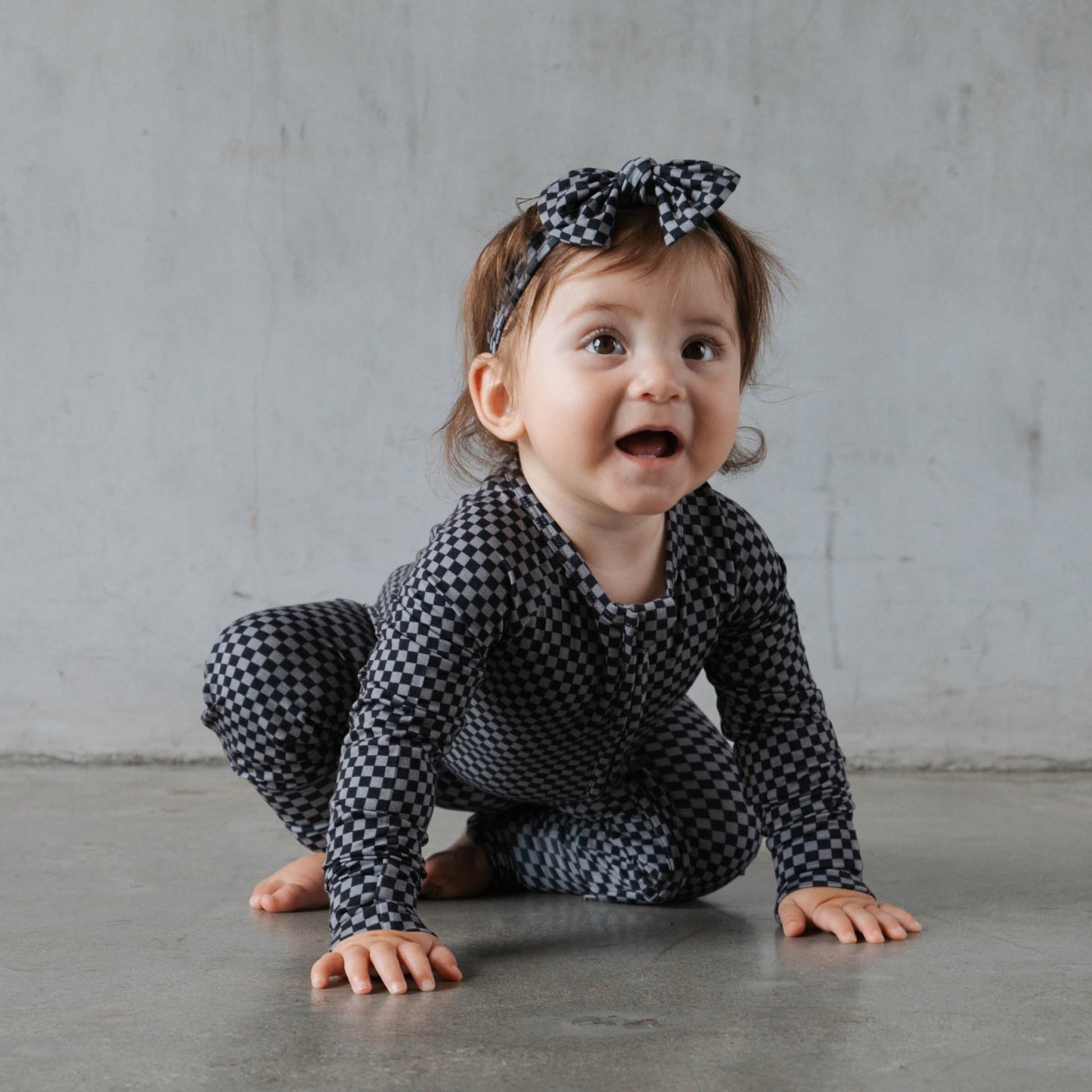 Midnight Checker | Bamboo Zip Romper - Tenth & Pine - Apparel - Newborn