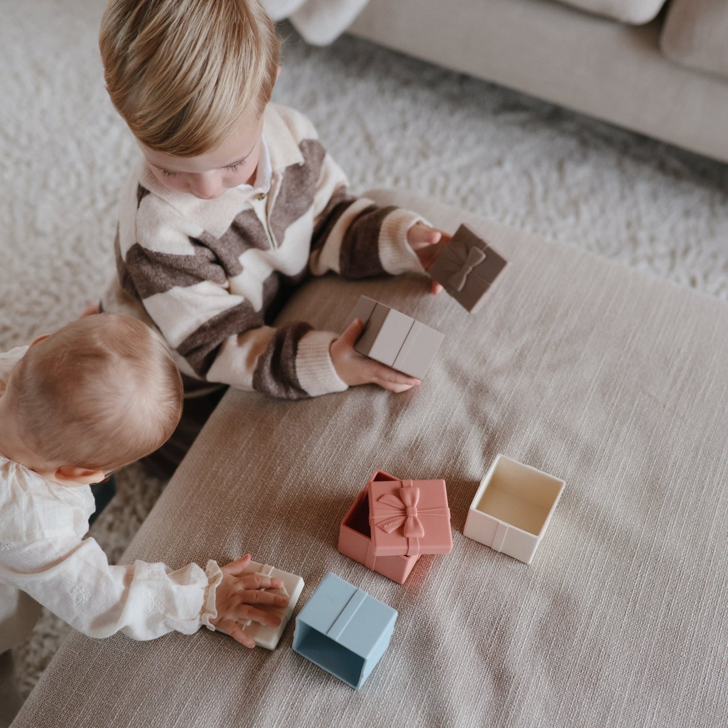 Mix and Match Present Toy - Tenth &amp; Pine - Mix and Match Toy - 