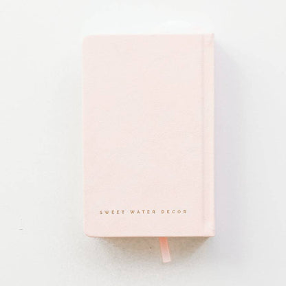 'Mom's One Line A Day' Leather Journal - Tenth & Pine - 