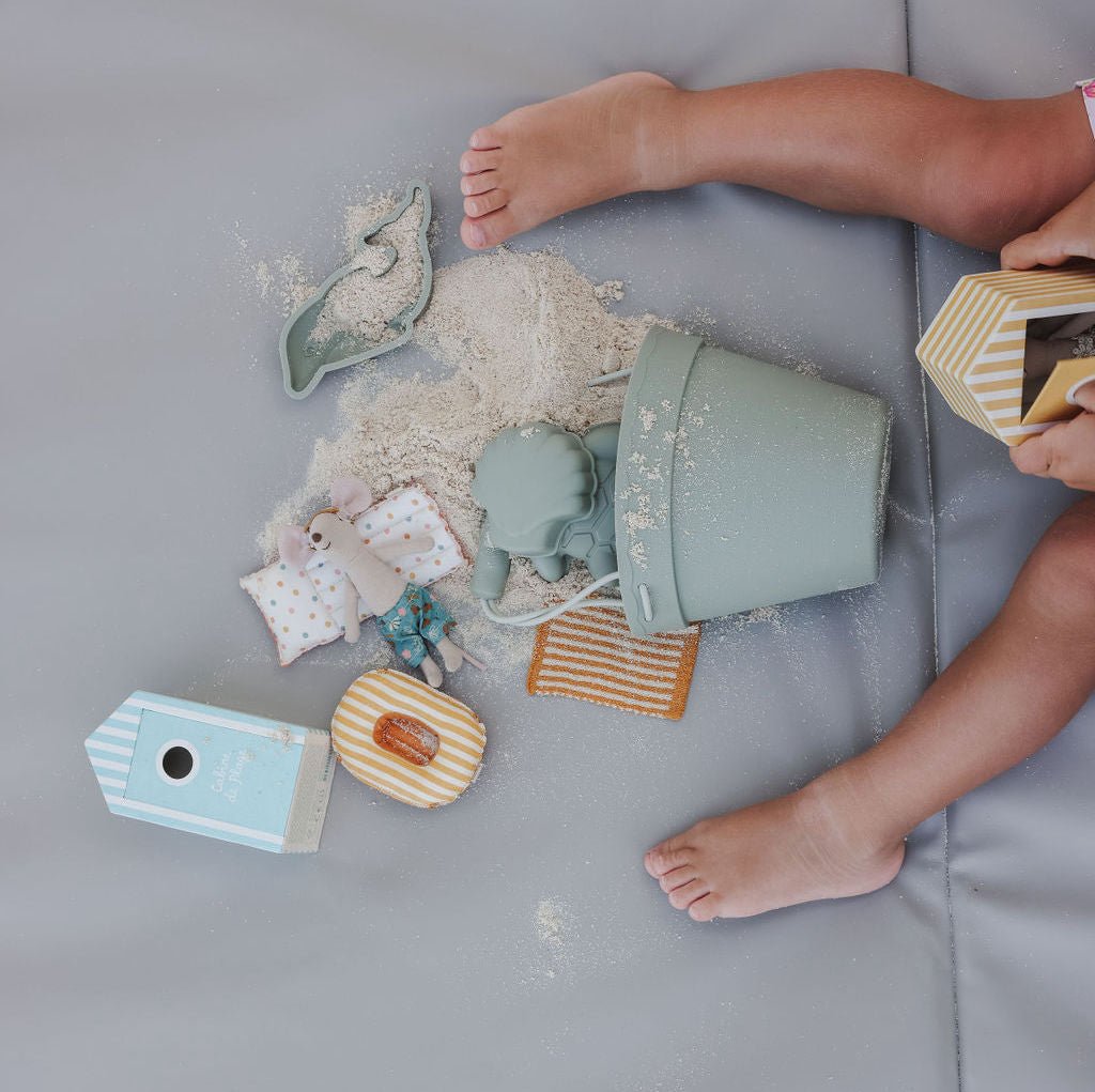 Pebble Vegan Leather Mat - Tenth &amp; Pine - Vegan Leather Padded Mat - Mega