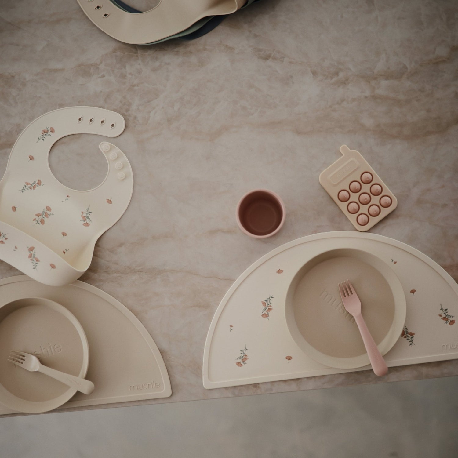 Phone Press Toy - Tenth &amp; Pine - Press Toy - Blush