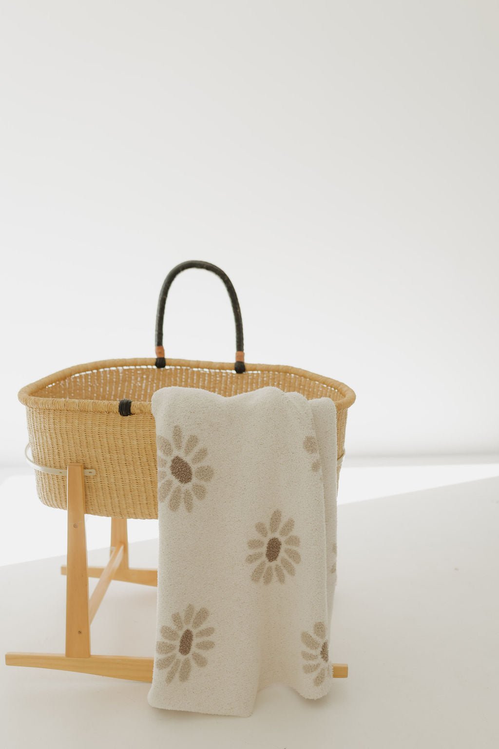 Plush Blanket | Daisy Fields - Tenth & Pine - Plush Blanket - Baby/Toddler 45x45 - forever french baby