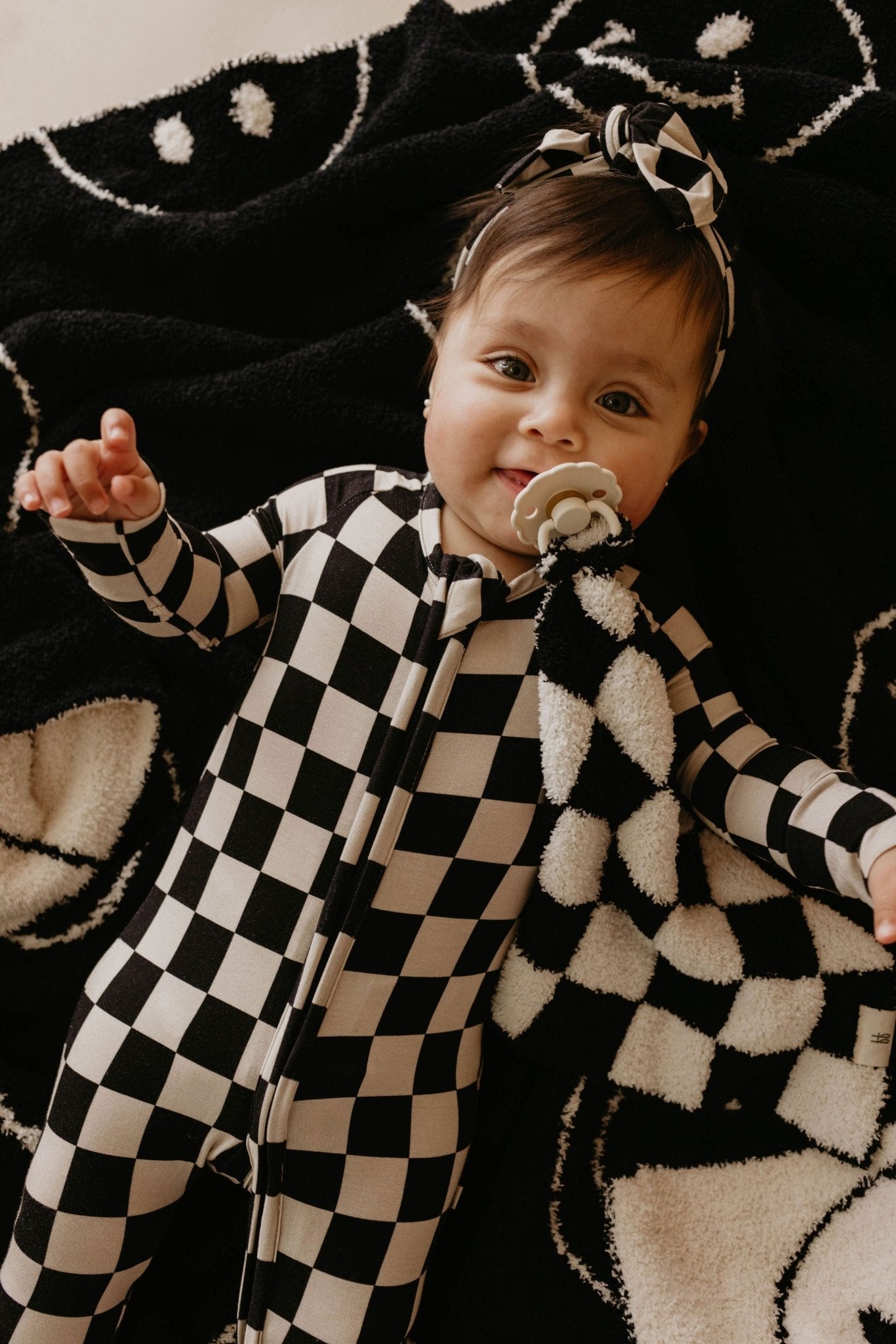 Plush Blanket | Just Smile Black &amp; White - Tenth &amp; Pine - Swaddling Blankets - Adult 55x75 inches