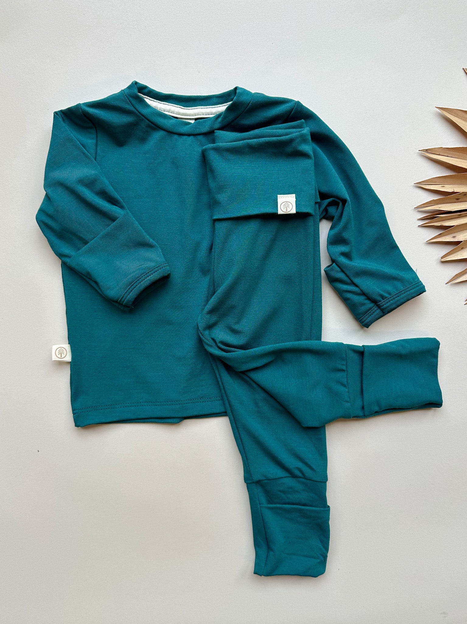 *Preorder! Long Sleeve Crew Neck Tee with Mittens | Baby &amp; Toddler | Luxury Bamboo | Peacock - Tenth &amp; Pine - Bamboo Long Sleeve Tee