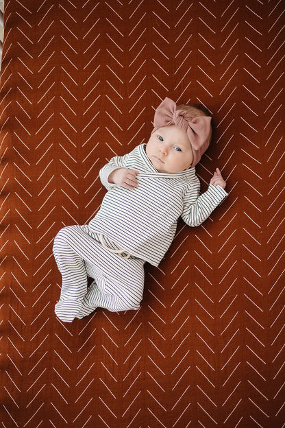 Rust Mudcloth Muslin Crib Sheet - Tenth &amp; Pine - 