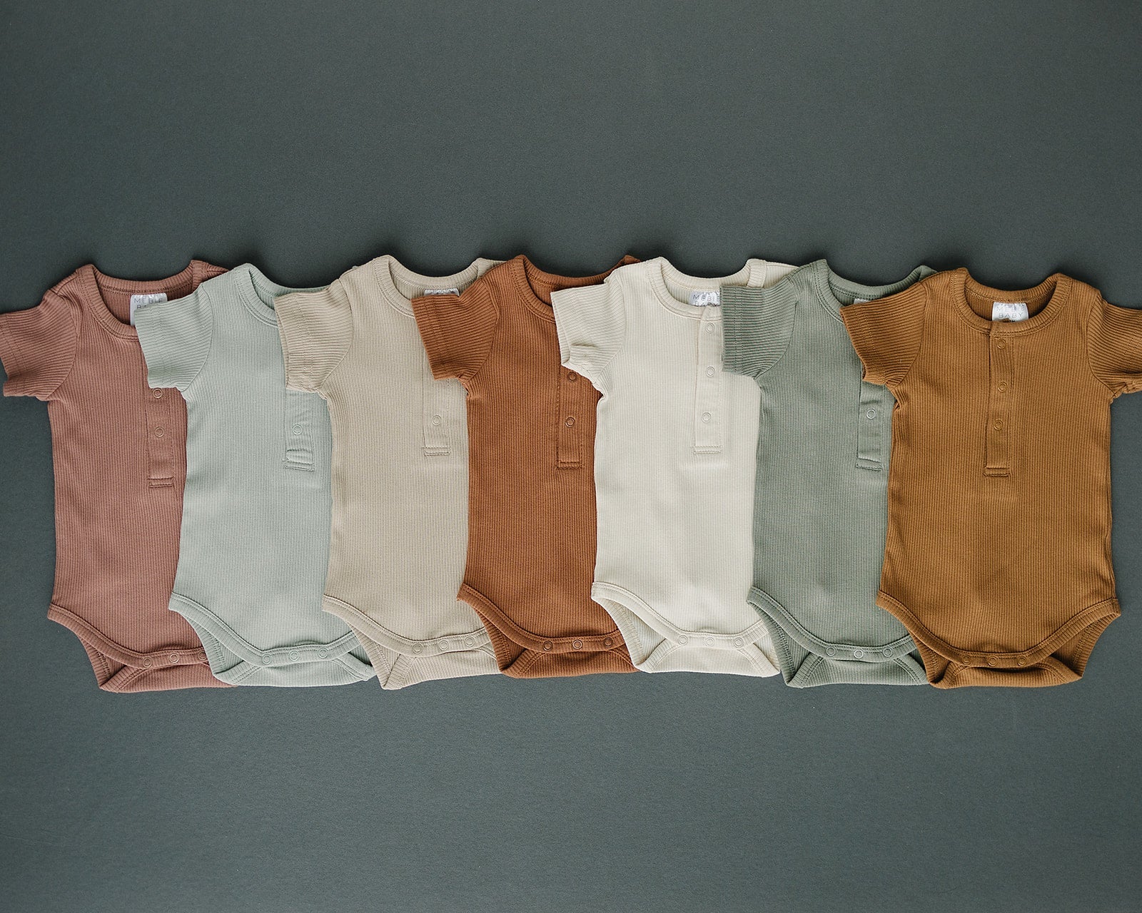 Sage Organic Cotton Ribbed Snap Bodysuit - Tenth &amp; Pine - NB - Mebie Baby
