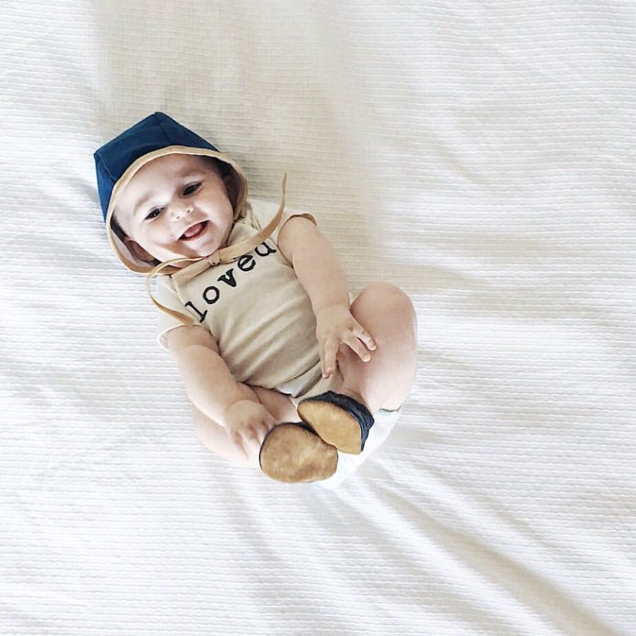 Short Sleeve Bodysuit | Loved. | Organic Cotton - Tenth & Pine - Short Sleeve Onesie - 0 - 3M