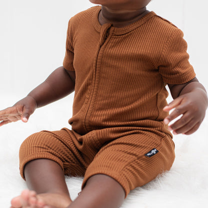 SHORTIE ZIP ROMPER - Bark Ribbed - Tenth & Pine - shortie zip rompers - rib - 0/3m