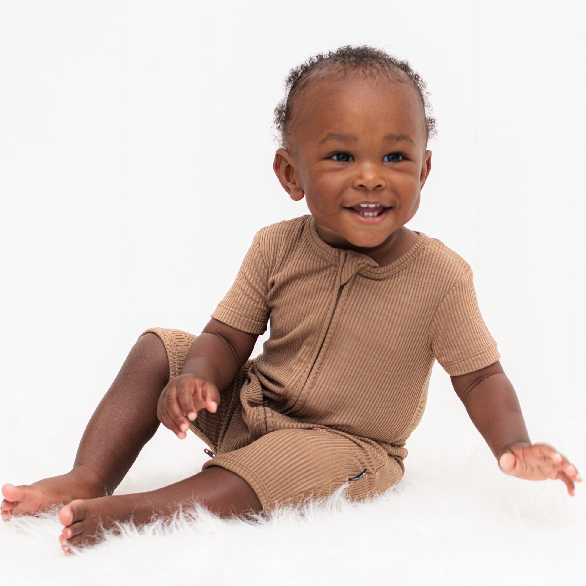 SHORTIE ZIP ROMPER - Mocha Ribbed - Tenth & Pine - shortie zip rompers - rib - 0/3m