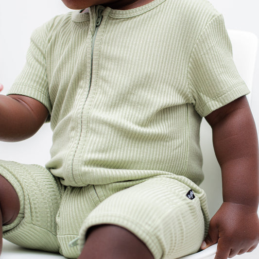 SHORTIE ZIP ROMPER - Pistachio Ribbed - Tenth & Pine - shortie zip rompers - rib - 0/3m