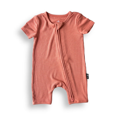 SHORTIE ZIP ROMPER - Red Rock Ribbed - Tenth & Pine - shortie zip rompers - rib - 0/3m