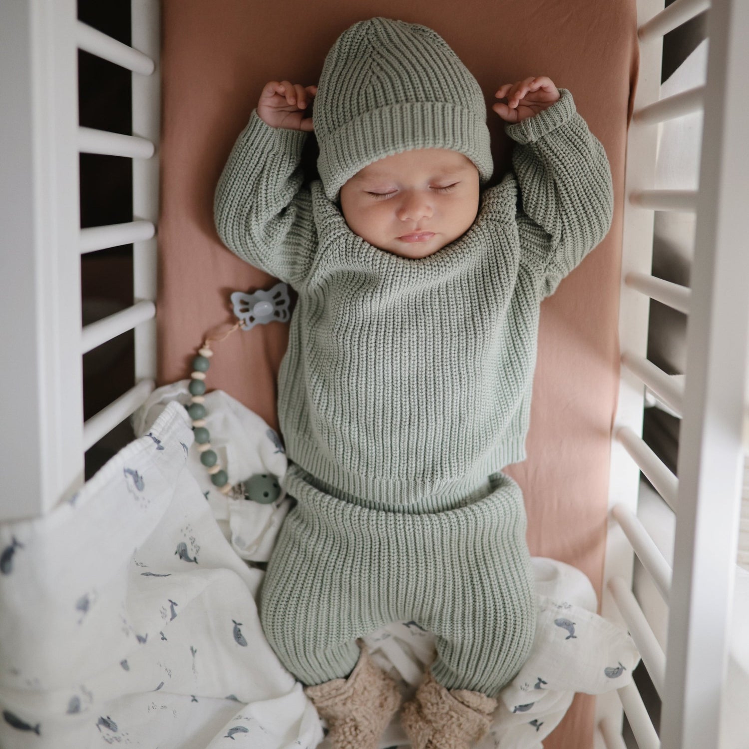 Silicone Pacifier Clip | Luna - Tenth &amp; Pine - Pacifier Clip - Dried Thyme