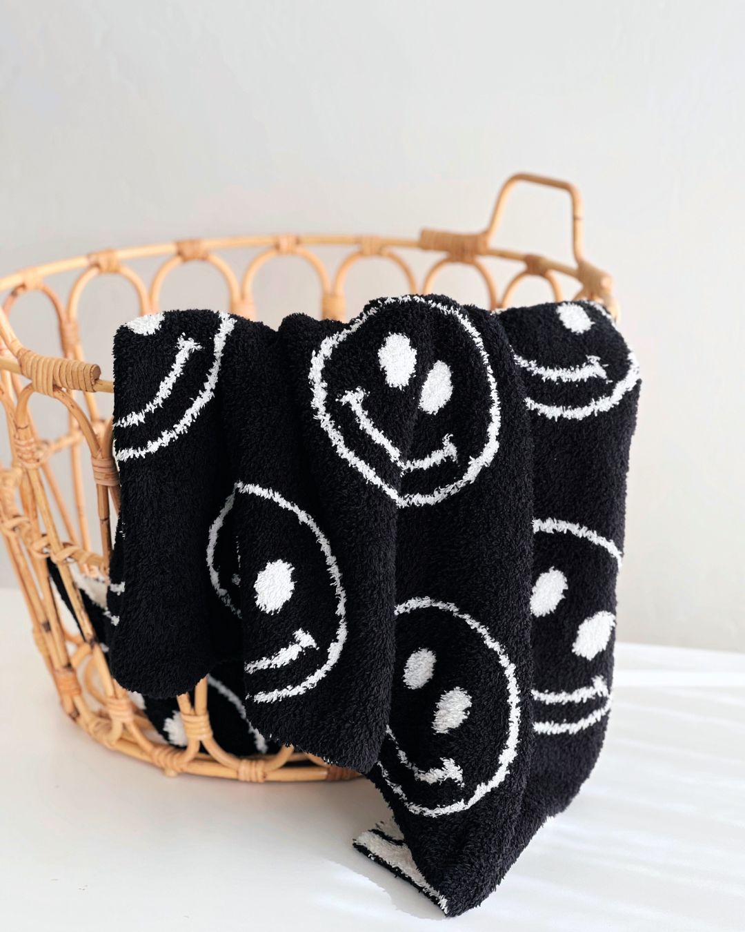 Smiley Fuzzy Blanket | Black - Tenth &amp; Pine - Plush Blanket - 