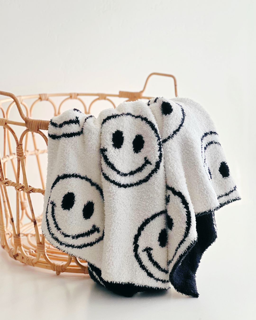 Smiley Fuzzy Blanket | Black - Tenth &amp; Pine - Plush Blanket - 