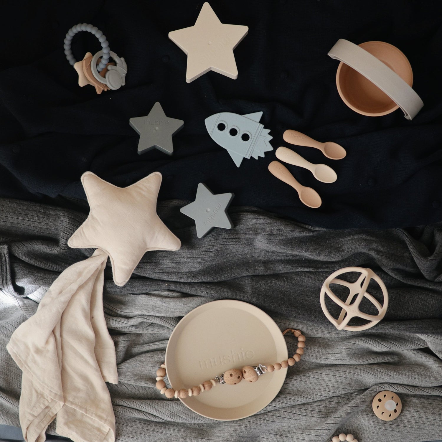Star Lovey Blanket - Tenth &amp; Pine - Blanket - Fog